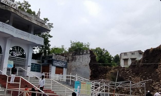 Incessant #GulbargaRains: portions of Walls Surrounding KBN Dargah’s Residential complex “Devdhi Shareef” Collapsed